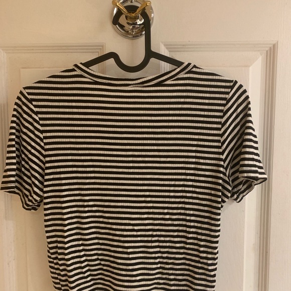 Ribbed crop top - Picture 2 of 2